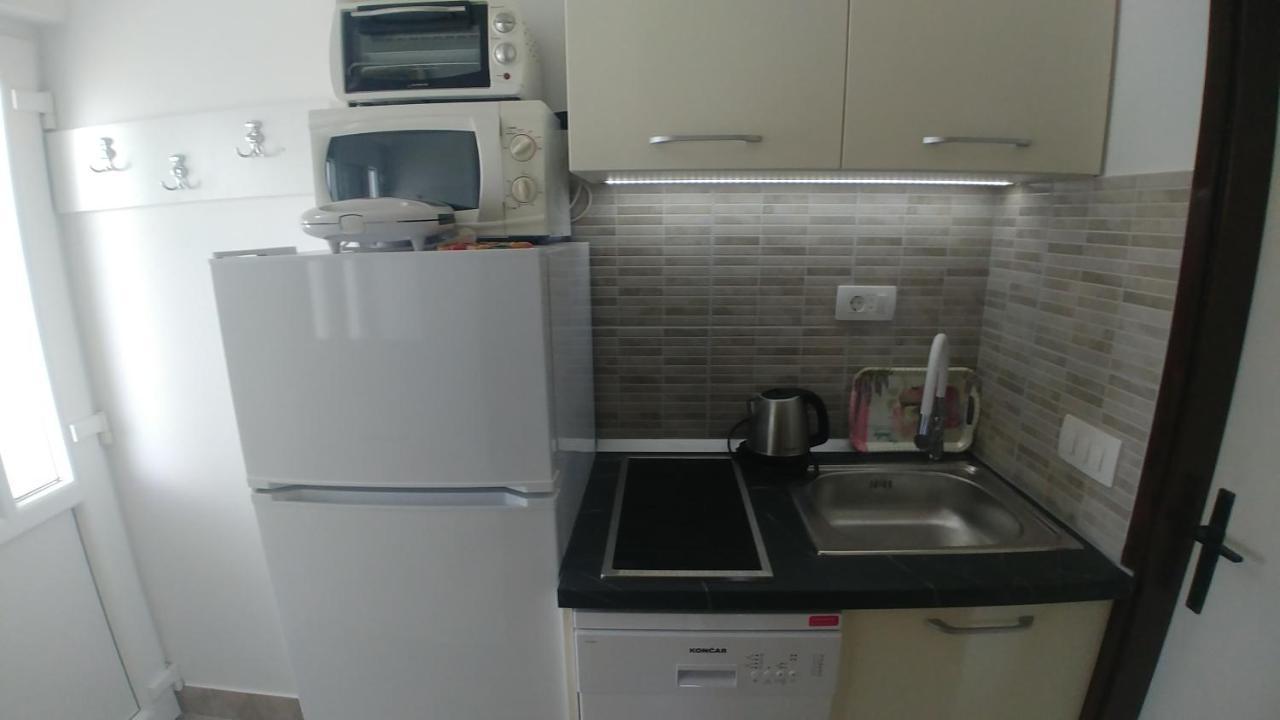 Nečujam Apartments Marija Bajto מראה חיצוני תמונה