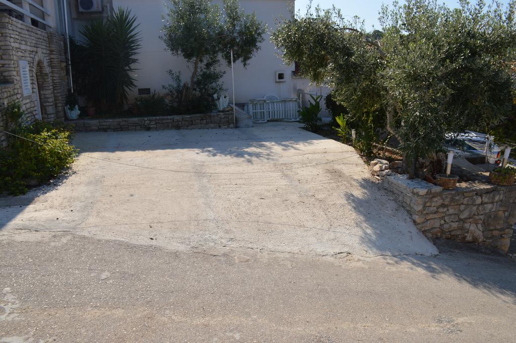 Nečujam Apartments Marija Bajto מראה חיצוני תמונה